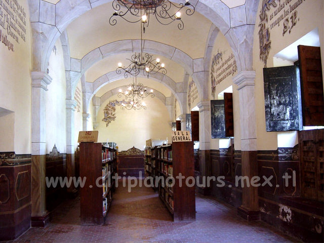 Centro Histórico de Encarnación de Díaz, Jal. (C) JJEO. DÍ NO A LA POSADERÍA (Plagio Posada).
