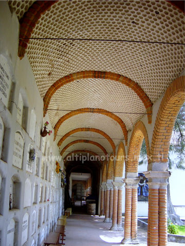 Aspectos religiosos del Cementerio de Encarnación de Díaz, Jal. (C) JJEO. DÍ NO A LA POSADERÍA (Plagio Posada).